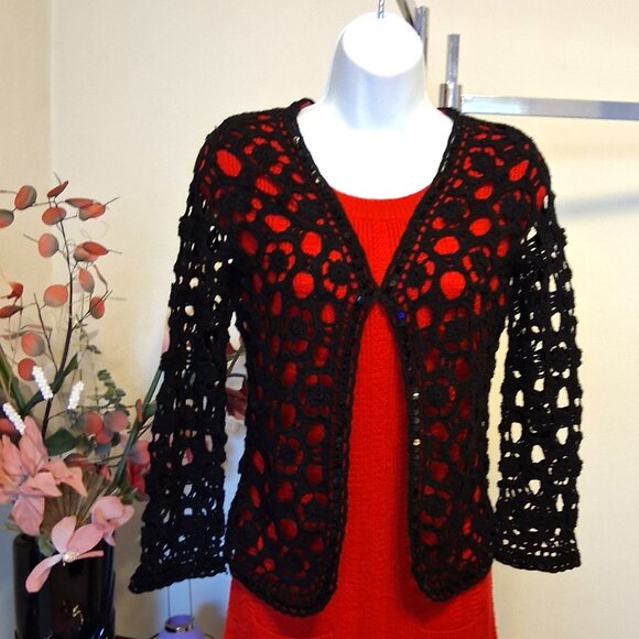 NWOT Simon Chang Black Floral Crochet Knitwear Sweater Blouse Top Size S - Picture 3 of 7